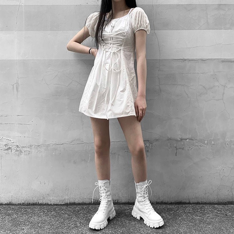 Botas con cordones